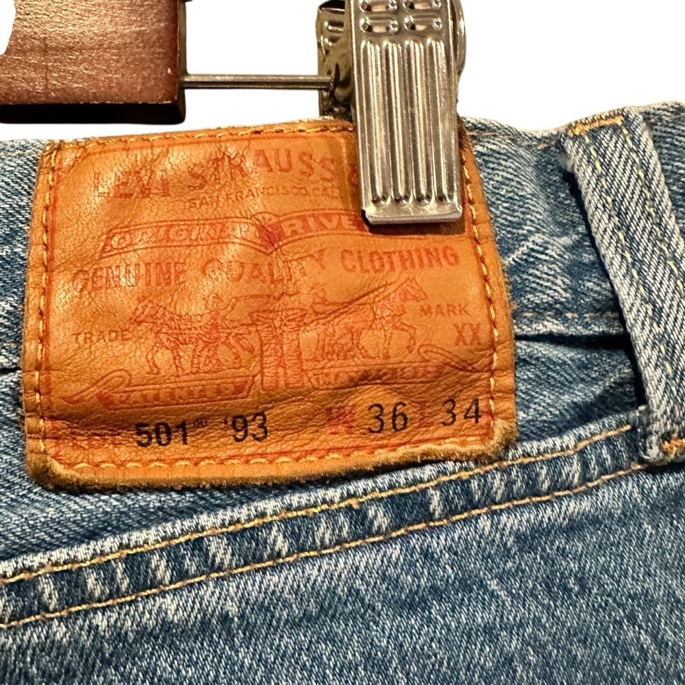 Levis 501 Lot 93 Big E Jeans Mens 36x34 Blue Button Fly Distressed Straight Fit - Picture 6 of 12